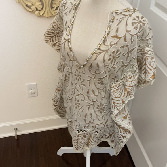 Gorgeous beach cover from Kareenas in size small - Picture 6 of 12